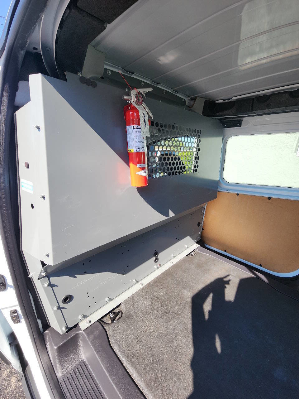 Used 2015 Ford Transit Connect XL image 26