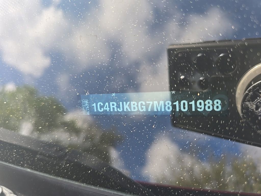 Used 2021 Jeep Grand Cherokee L Limited image 11