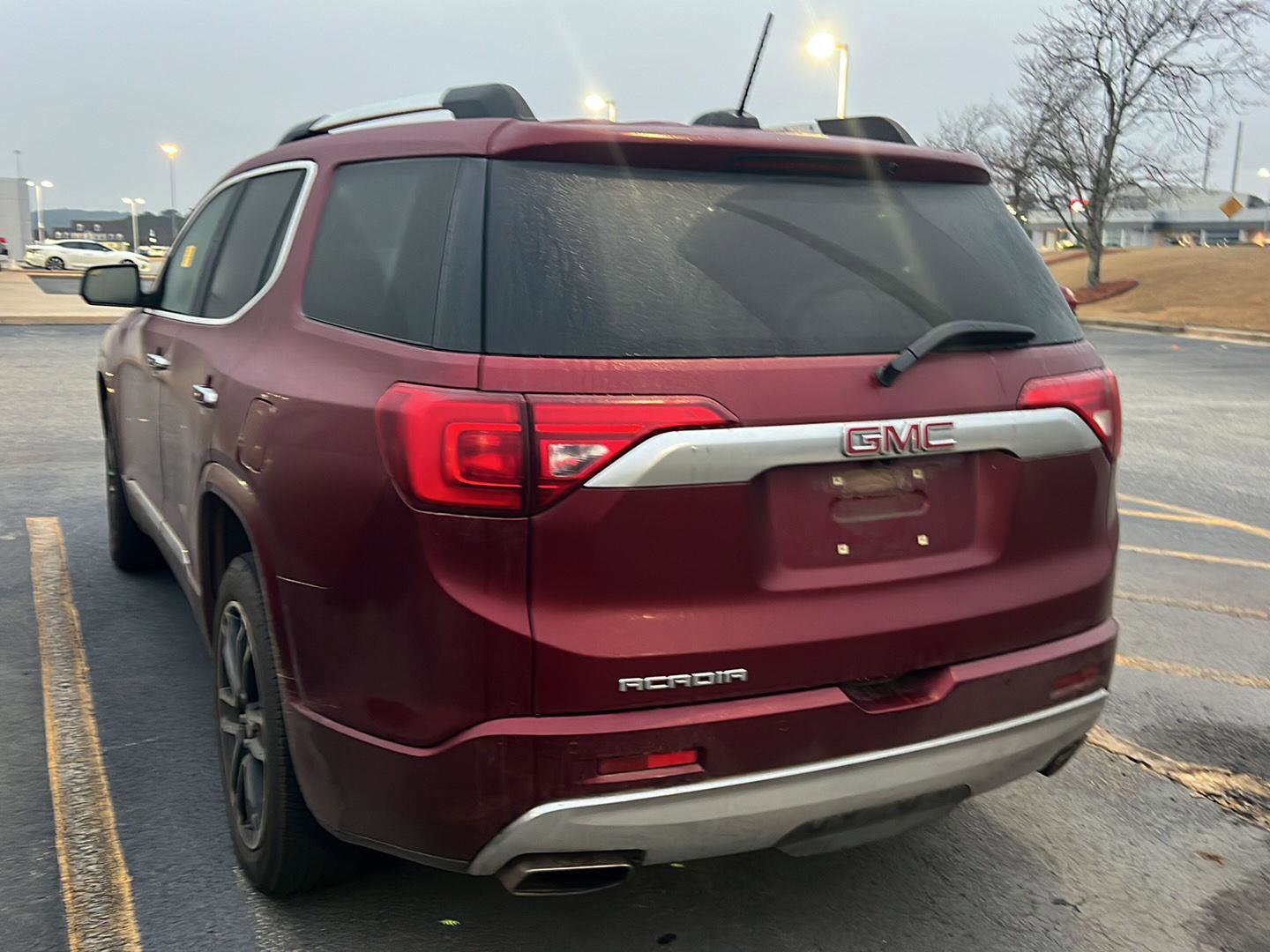 Used 2017 GMC Acadia Denali image 11