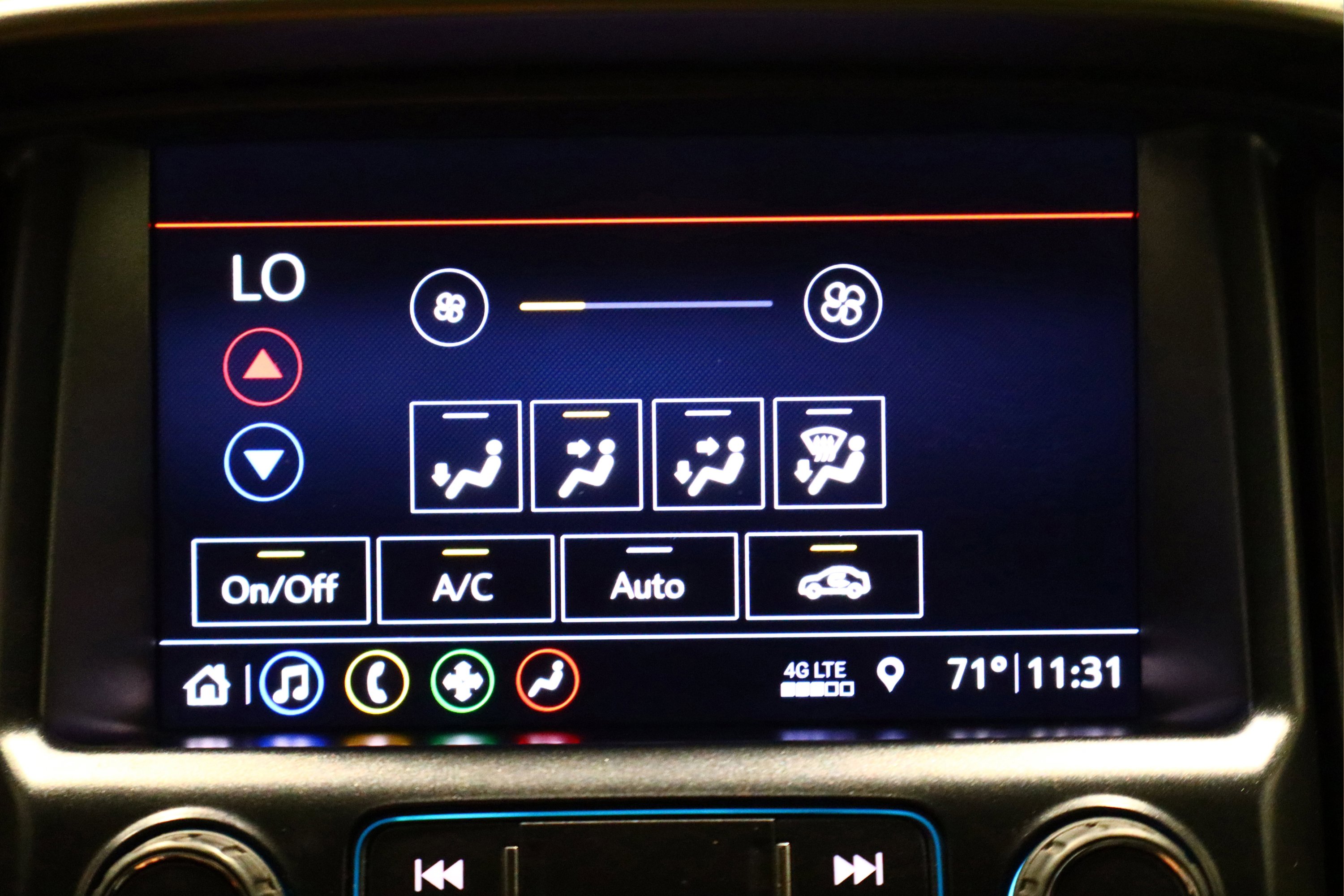 Used 2022 Chevrolet Colorado Z71 w/ Z71 Midnight Edition image 35