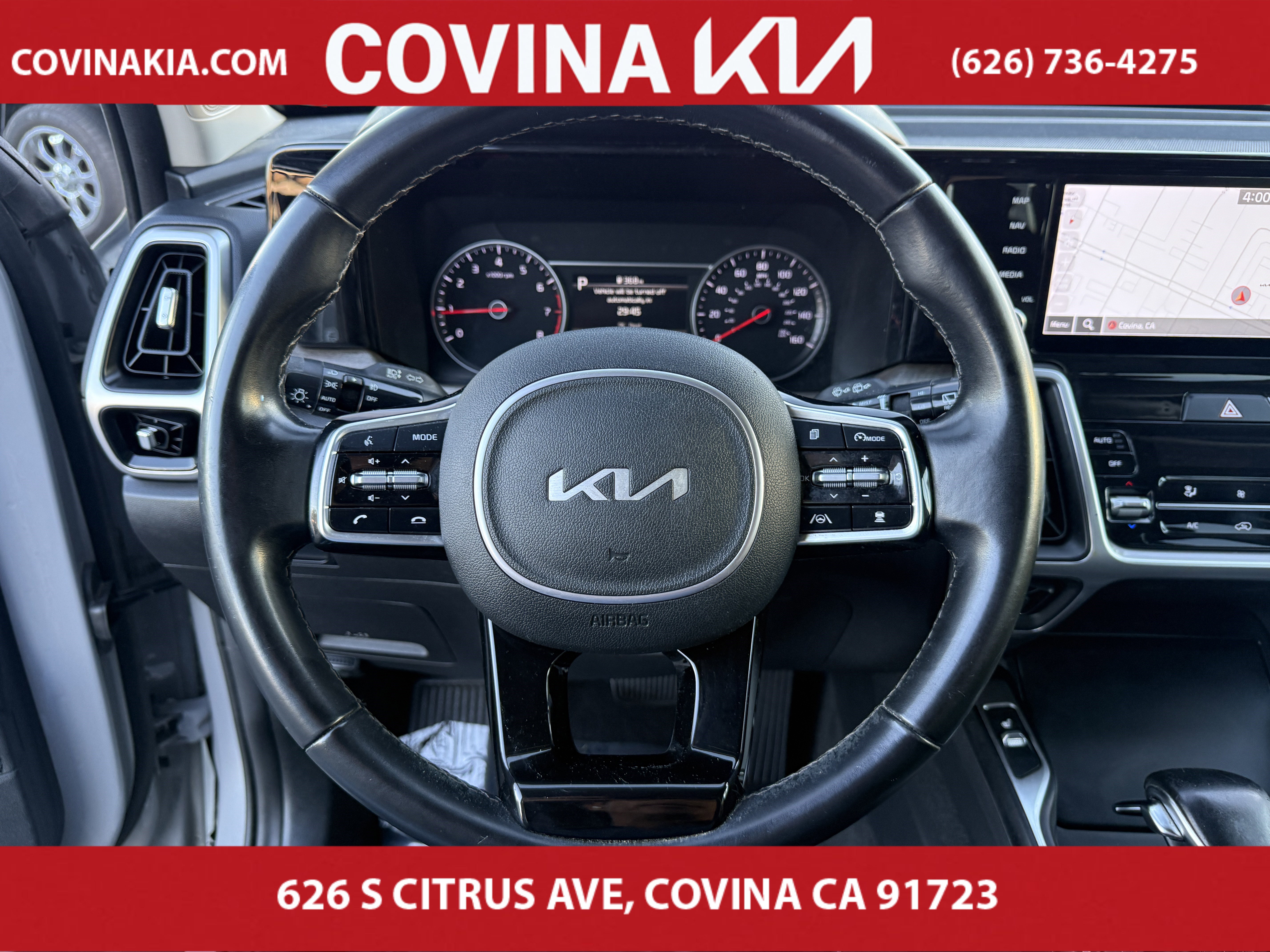 Used 2022 Kia Sorento EX w/ Panoramic Sunroof Package image 18
