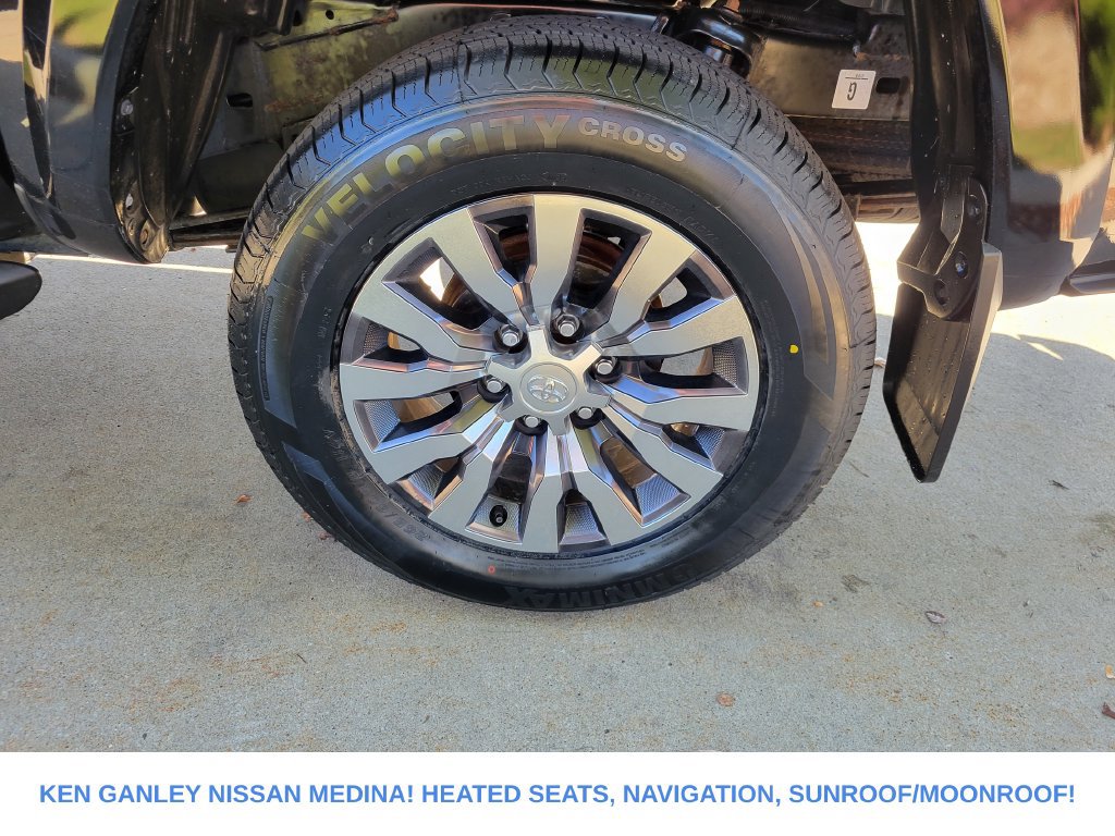 Used 2023 Toyota Tacoma Limited AWD/4WD image 21