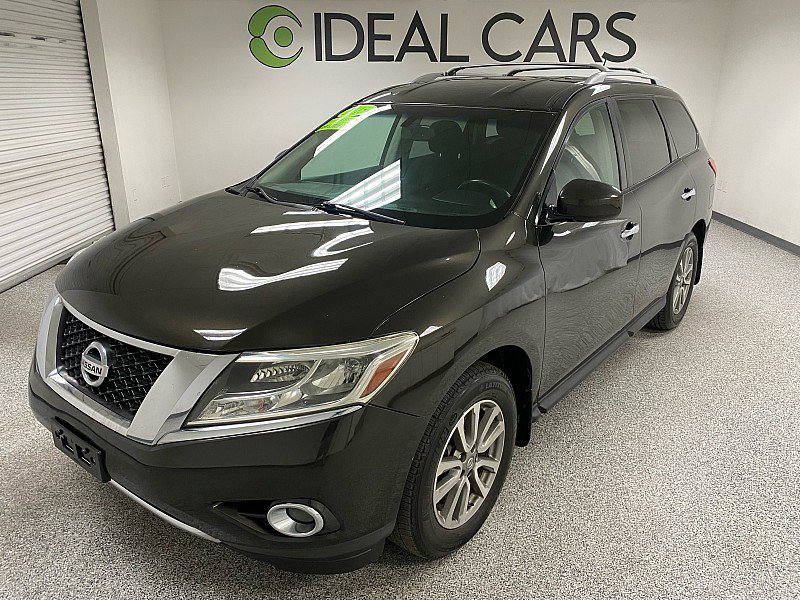 Used 2015 Nissan Pathfinder SV w/ Cargo Package image 1