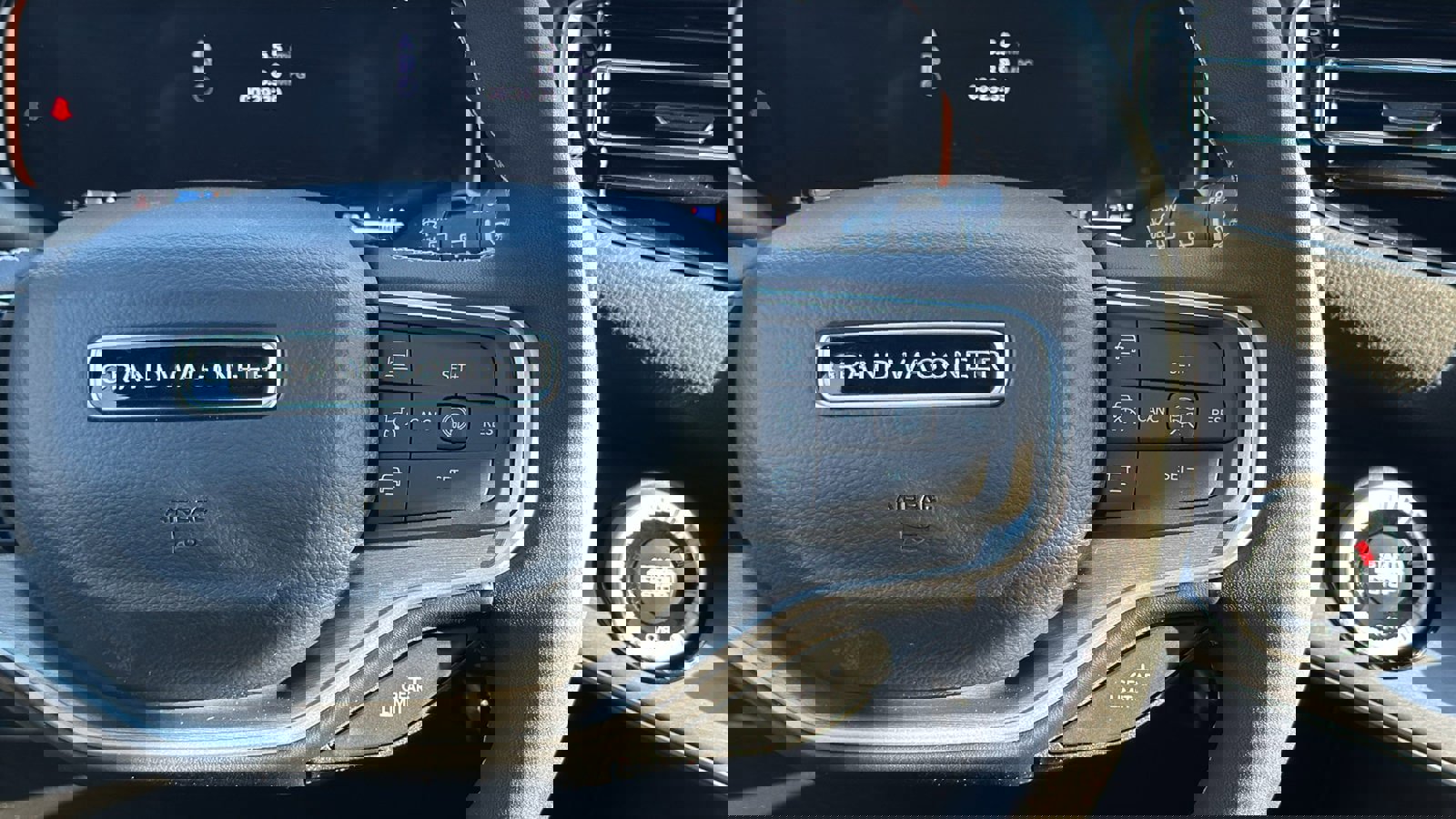 New 2026 Jeep Grand Wagoneer 4WD image 18