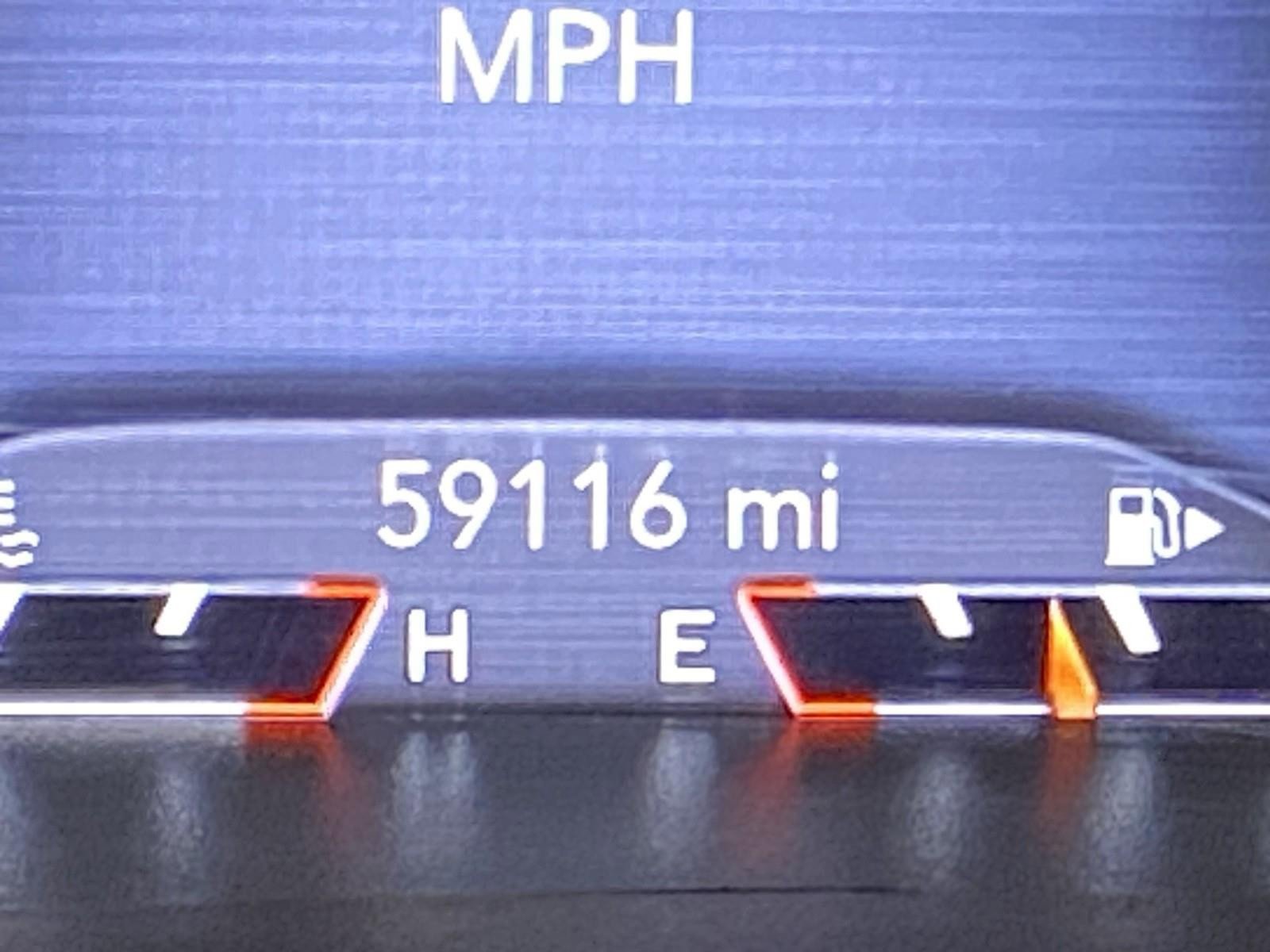 Used 2019 Jeep Cherokee Limited image 22