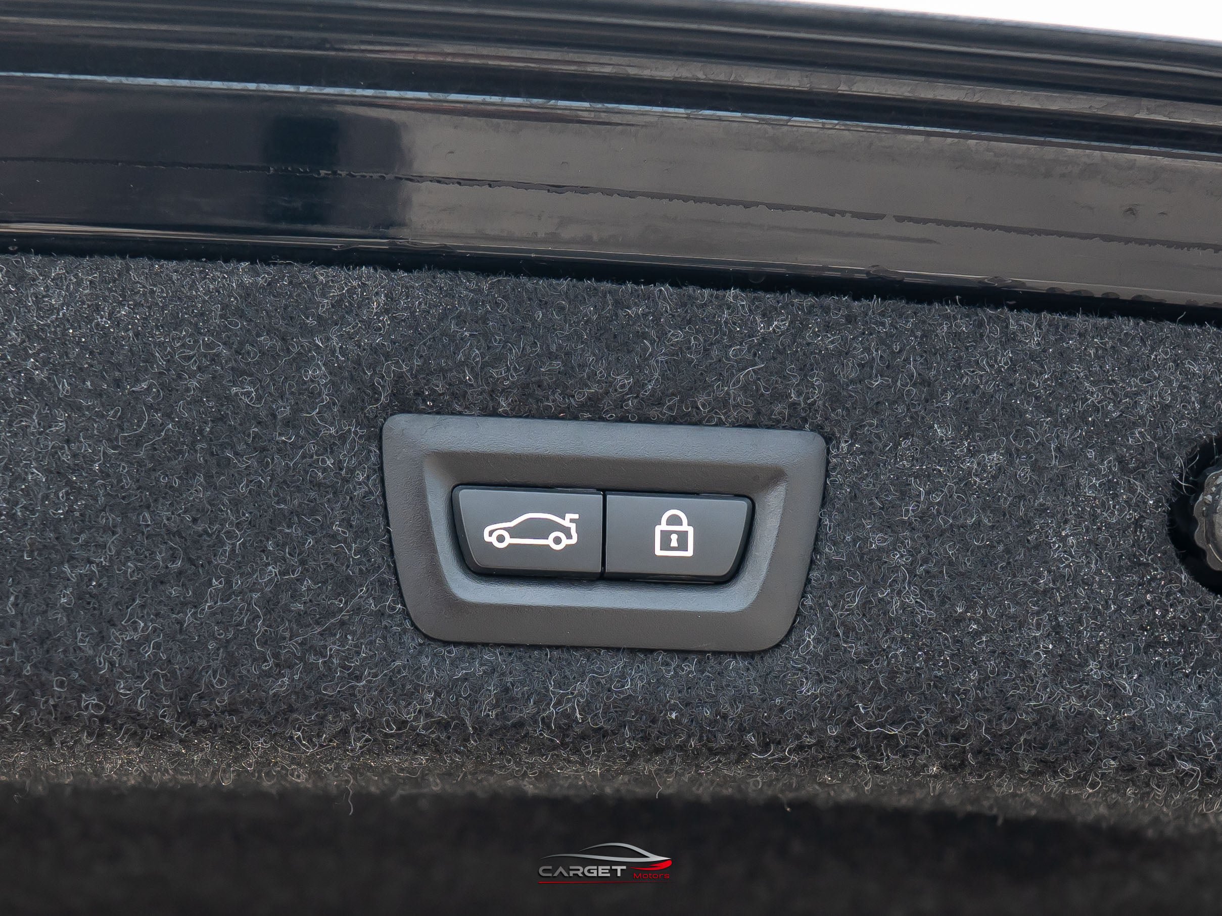 Used 2018 BMW M550i xDrive AWD/4WD image 48