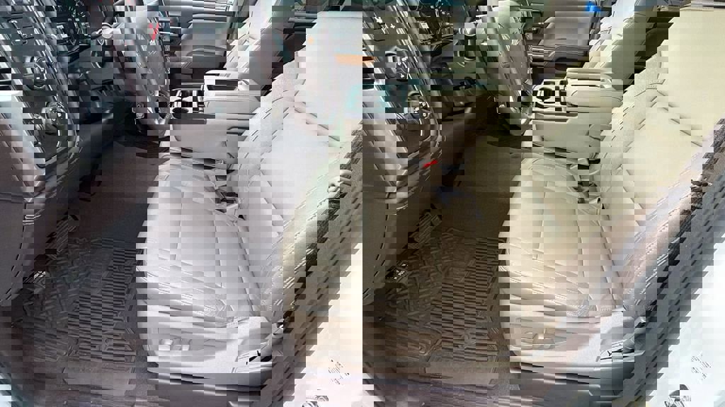 Used 2018 Chevrolet Silverado 1500 LTZ w/ Sport Package image 13