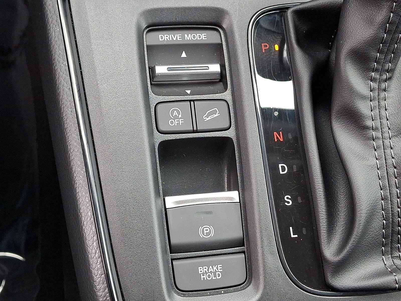 Used 2026 Honda CR-V LX image 24