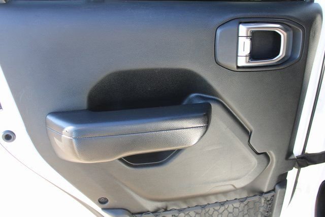 Used 2020 Jeep Wrangler Unlimited Rubicon image 16