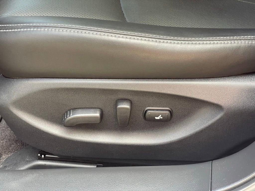 Used 2023 INFINITI Q50 Sensory AWD/4WD image 12