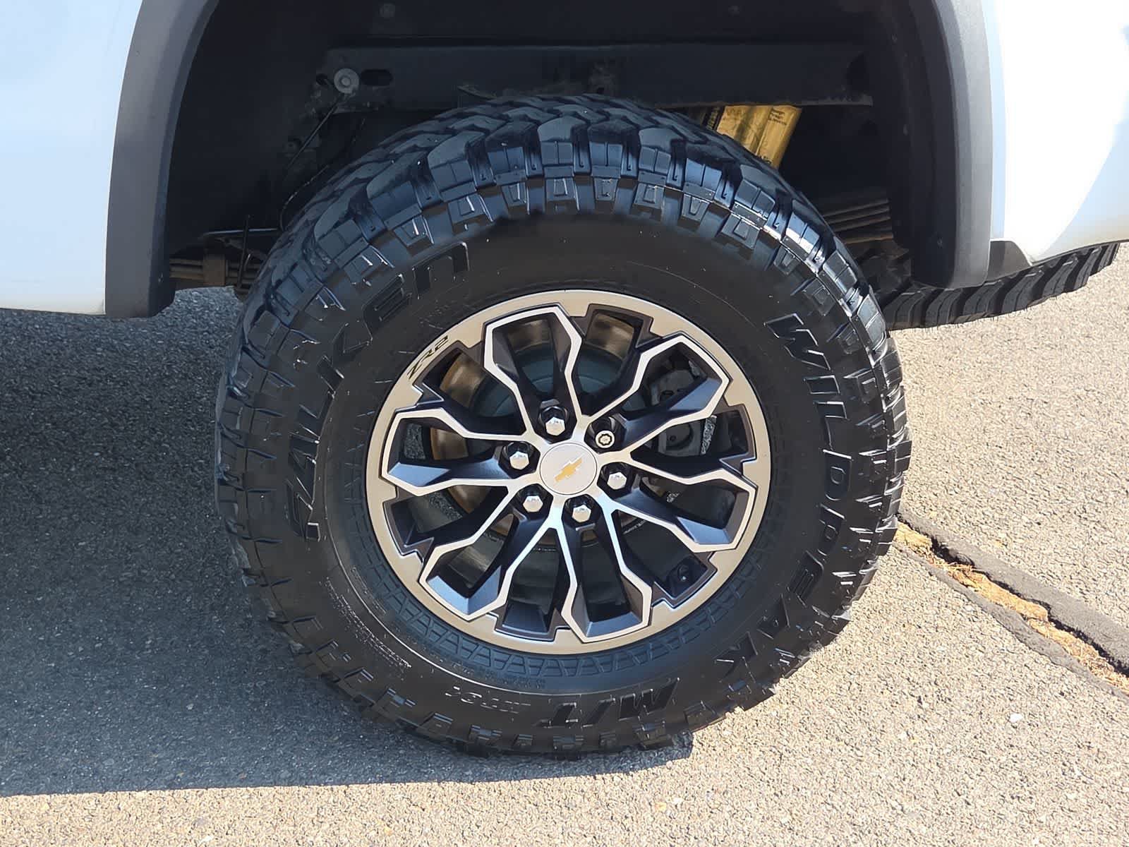 Used 2018 Chevrolet Colorado ZR2 AWD/4WD image 16