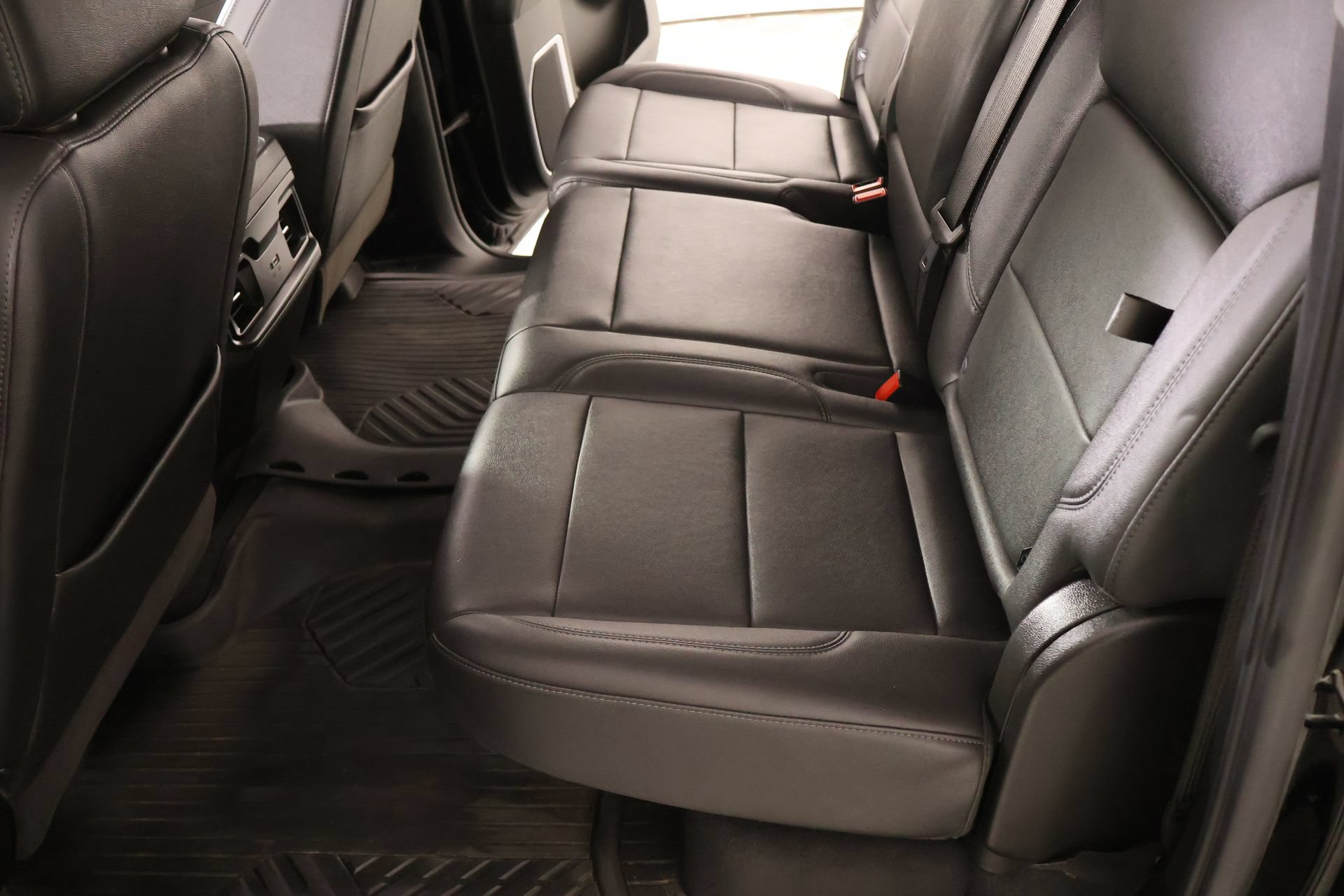 Used 2025 Chevrolet Silverado 1500 LT AWD/4WD image 14
