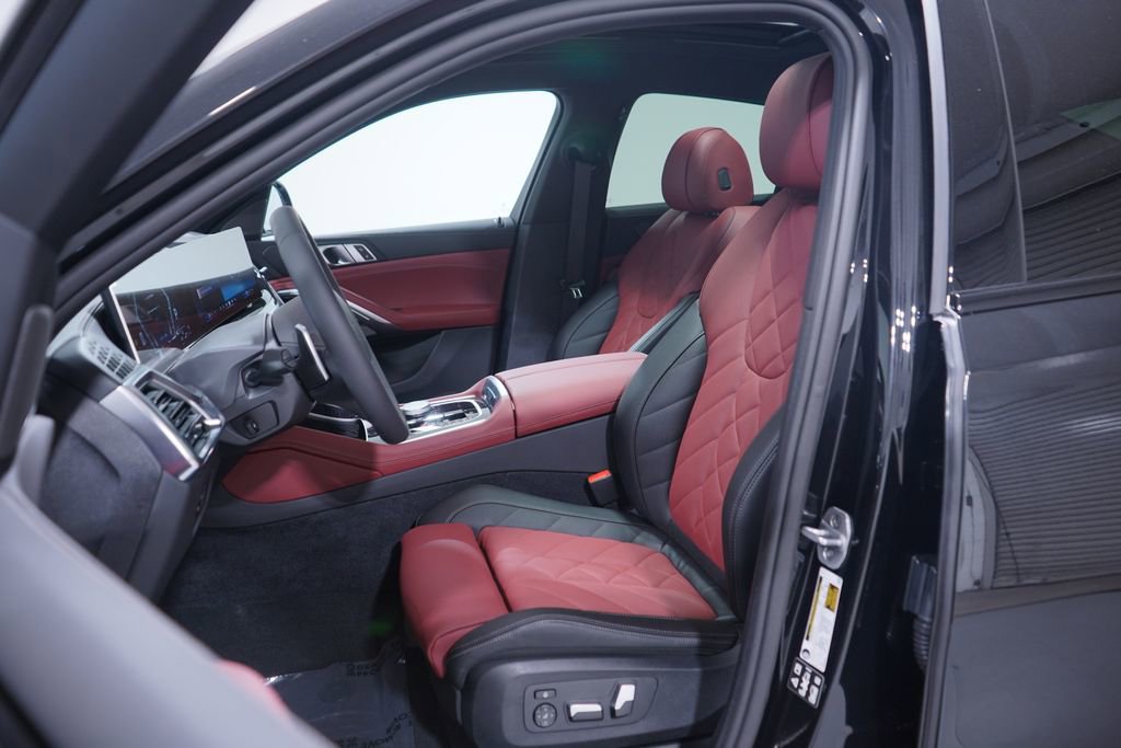 New 2026 BMW X6 xDrive40i w/ Premium Package AWD/4WD image 7