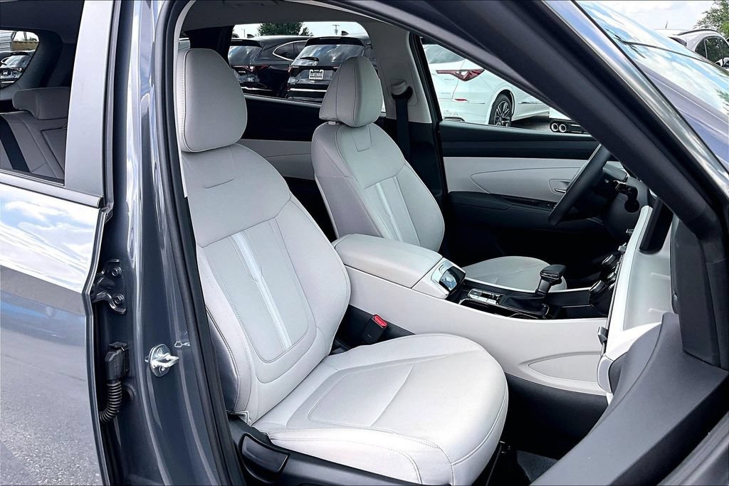 Used 2025 Hyundai Tucson SEL AWD/4WD image 9