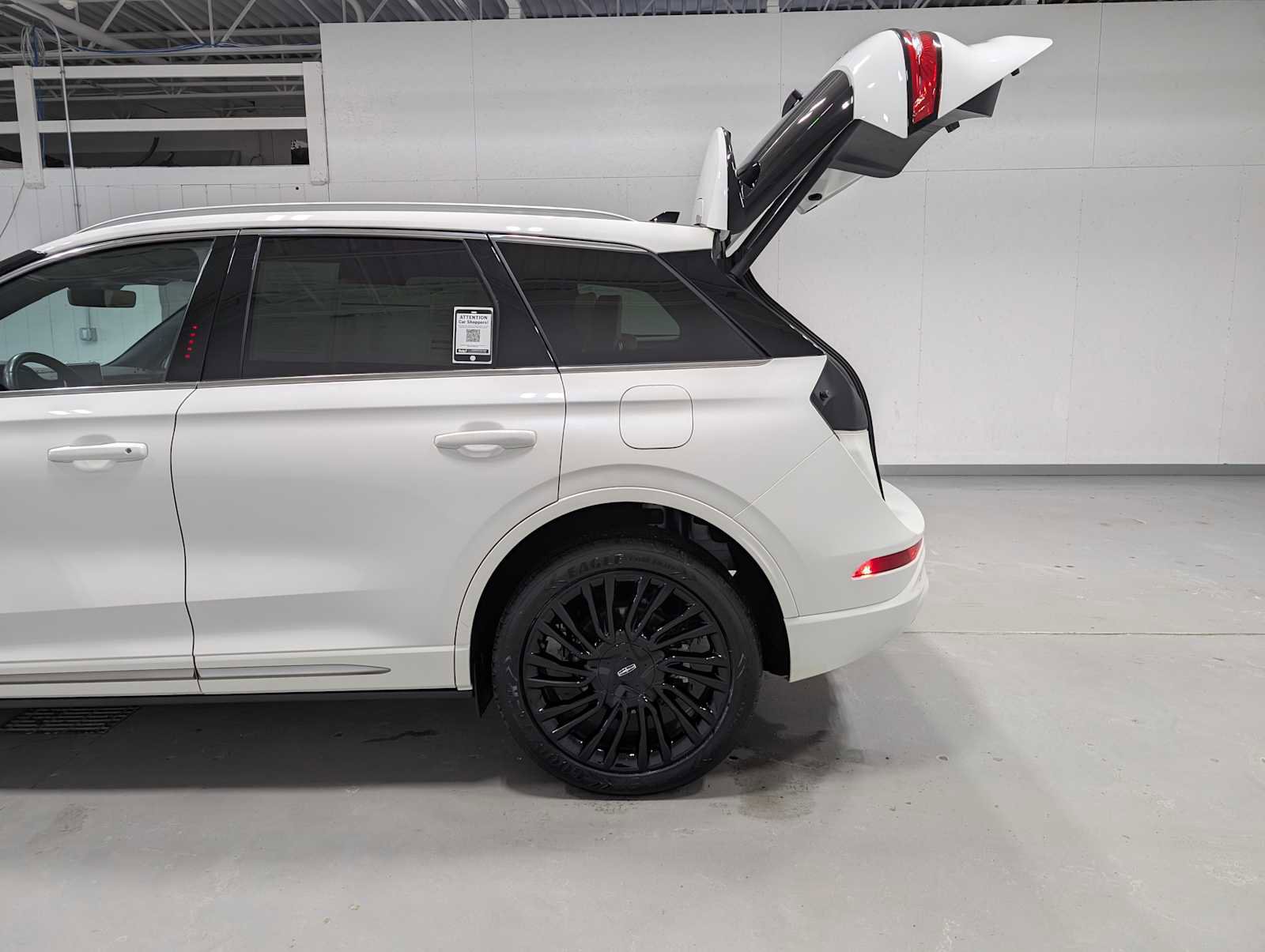 Certified 2022 Lincoln Corsair Reserve image 11