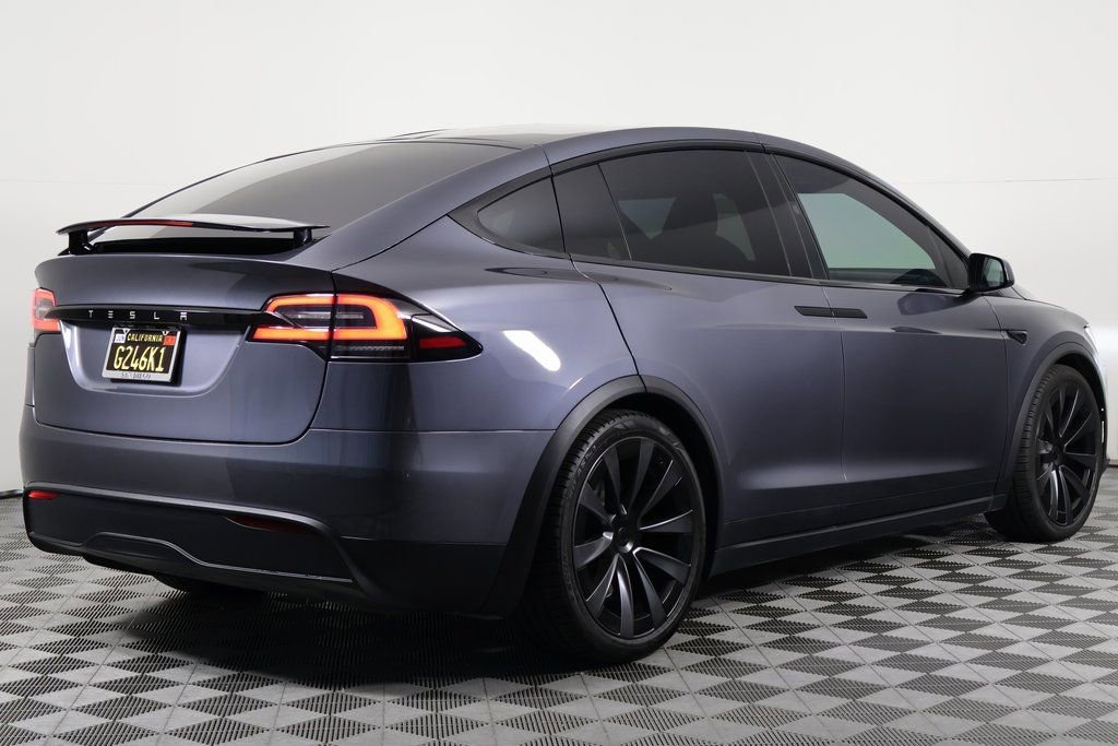 Used 2023 Tesla Model X AWD/4WD image 4