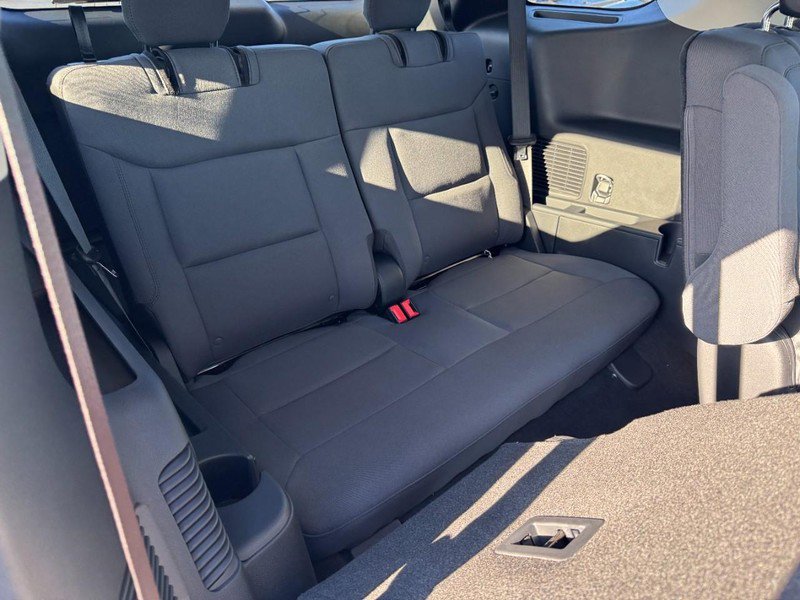 New 2026 Ford Explorer Active image 7