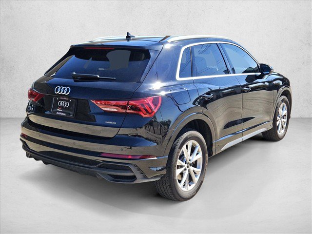 Certified 2024 Audi Q3 2.0T Premium w/ Convenience Package AWD/4WD image 5