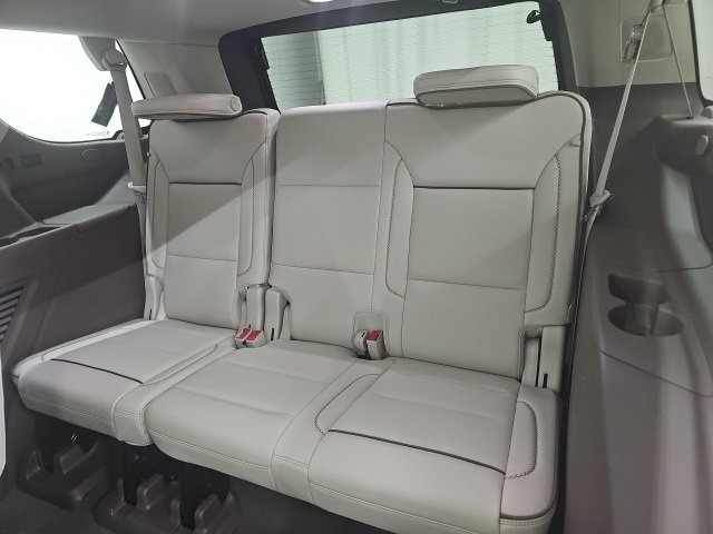 Used 2021 GMC Yukon Denali w/ Denali Premium Package image 8