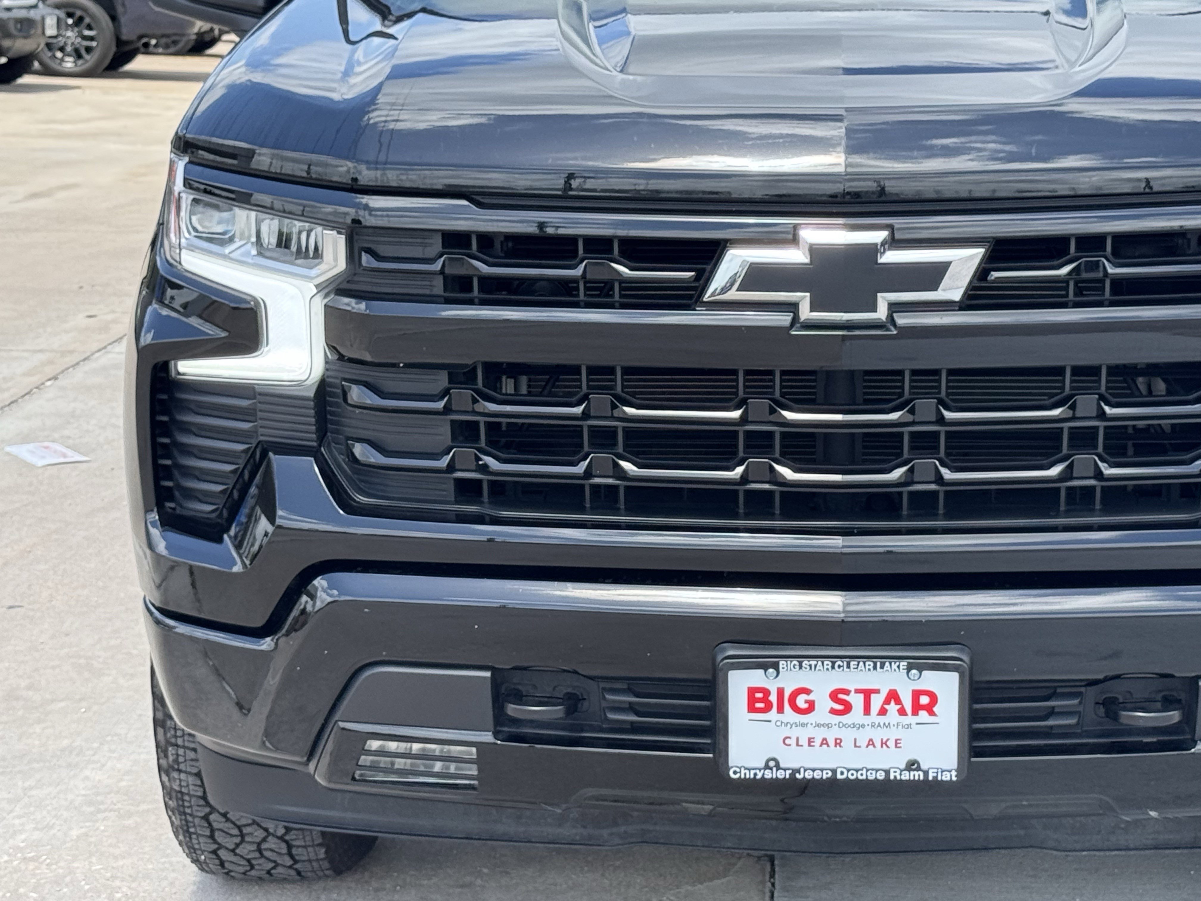 Used 2025 Chevrolet Silverado 1500 RST w/ Texas Edition Plus AWD/4WD image 6