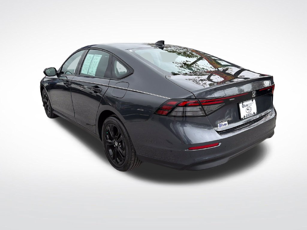 Used 2025 Honda Accord SE image 13