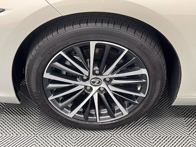 Certified 2024 Lexus ES 350 w/ Premium Package FWD image 23