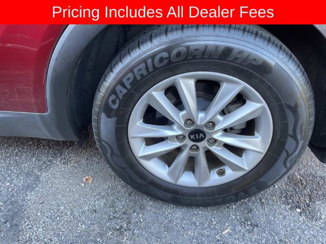 Used 2019 Kia Sorento FWD image 3