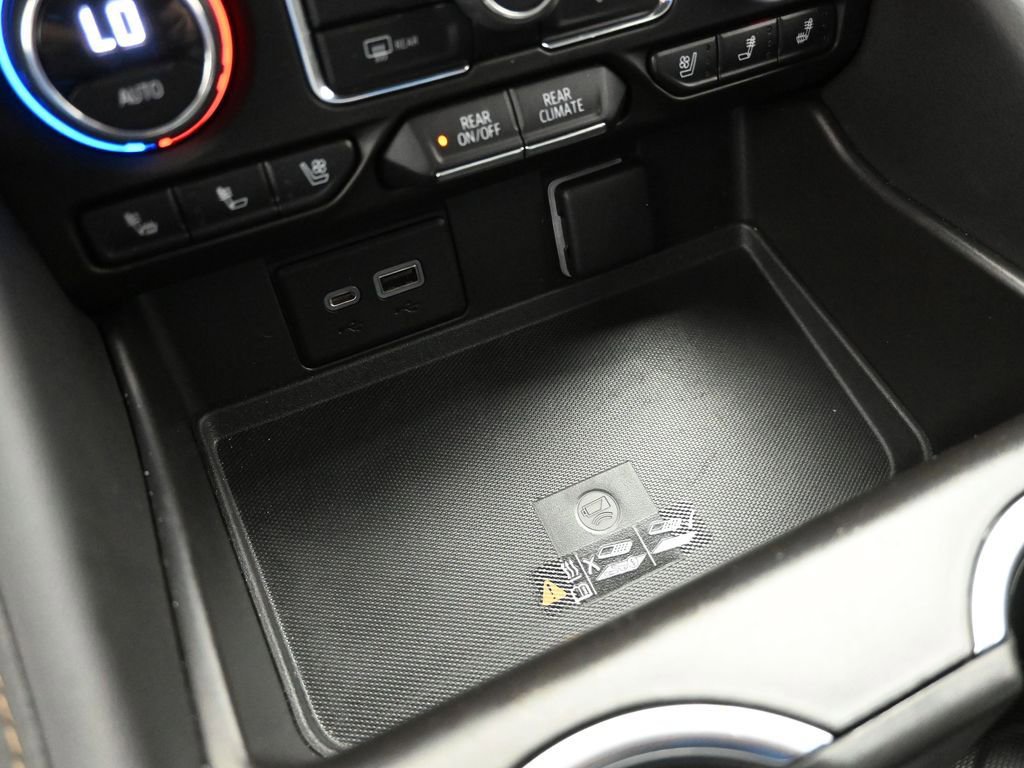 Used 2023 Chevrolet Tahoe High Country image 20