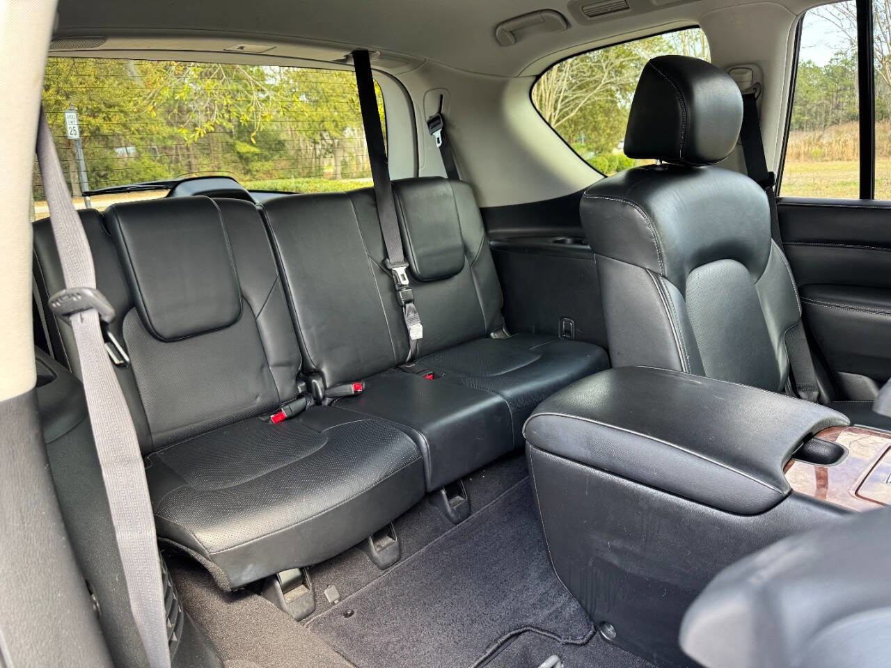 Used 2019 INFINITI QX80 Luxe image 16