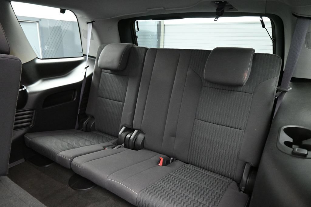 Used 2016 GMC Yukon SLE RWD image 26