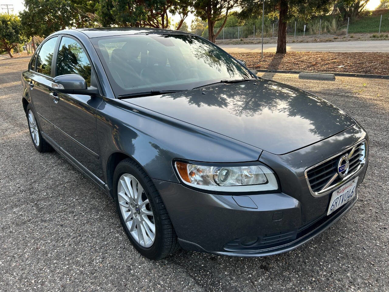 Used 2011 Volvo S40 T5 w/ Preferred Pkg FWD image 9