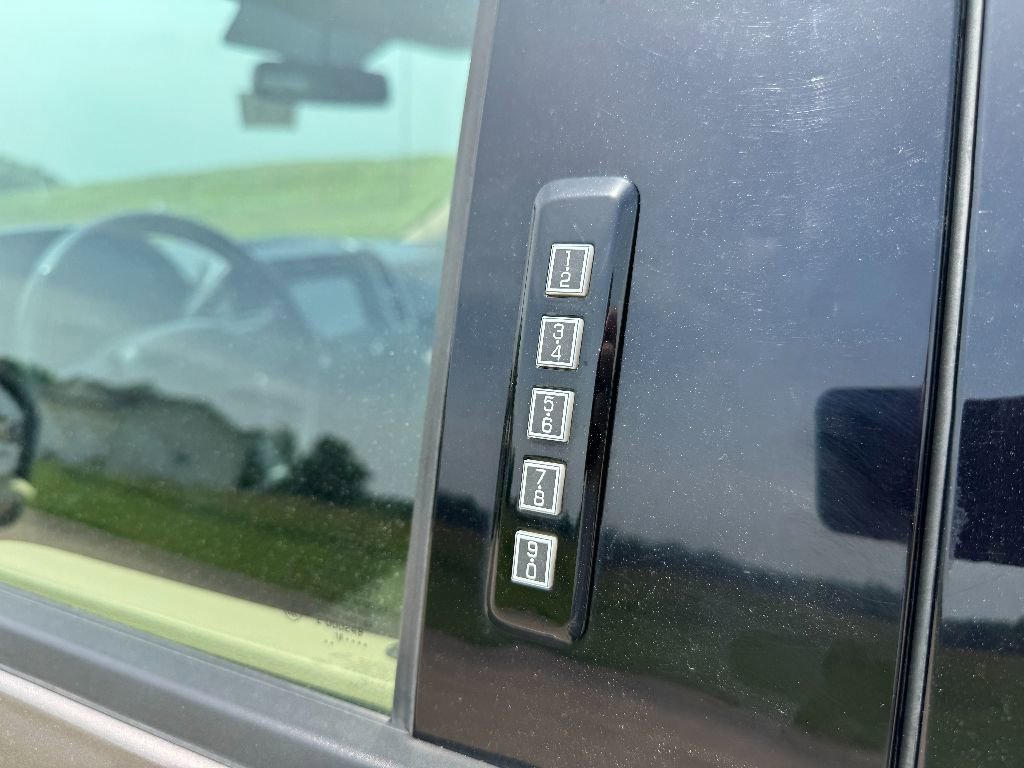 Used 2018 Ford F150 XLT w/ Equipment Group 302A Luxury image 29