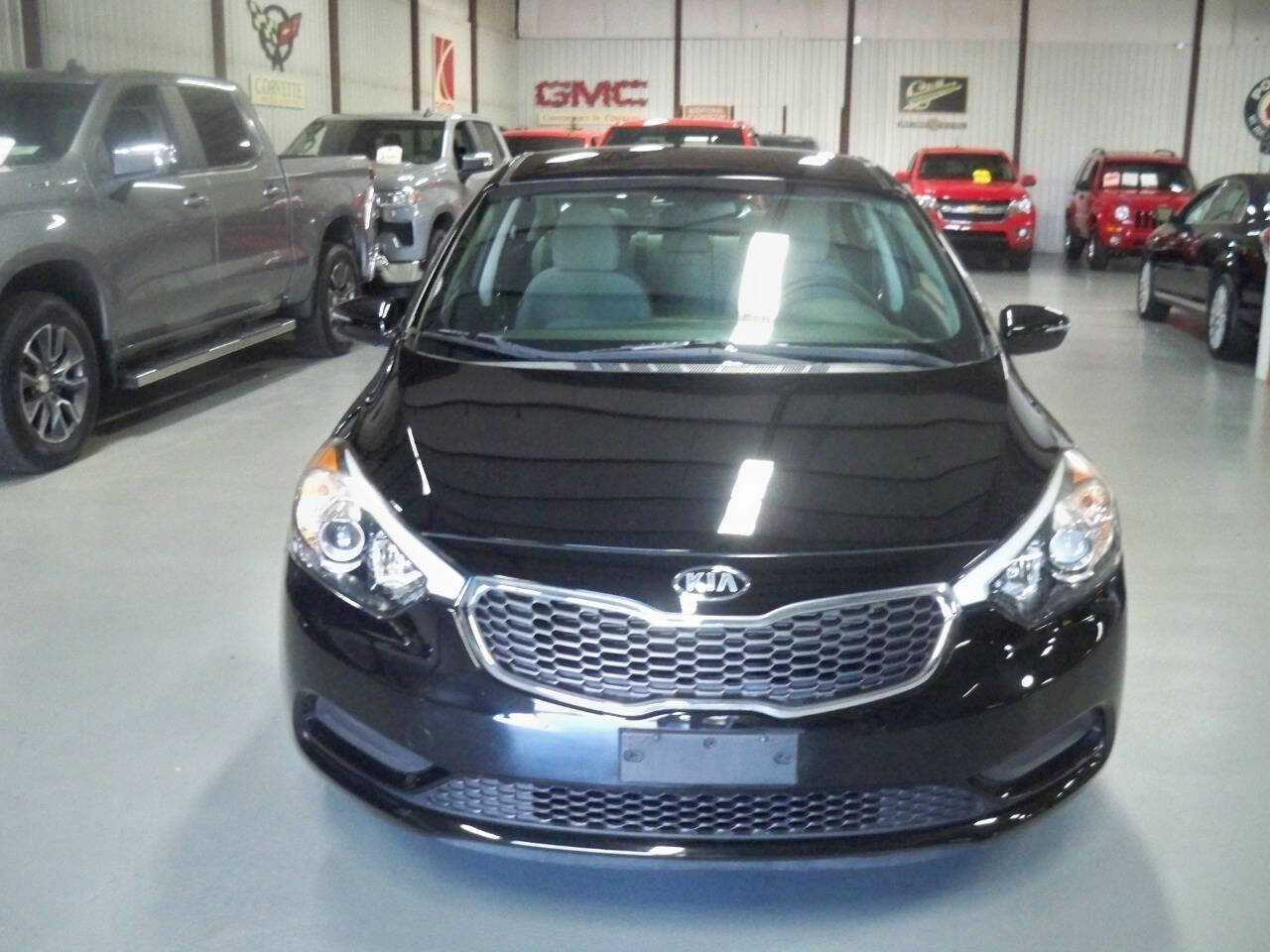 Used 2016 Kia Forte LX w/ LX Popular Package image 2