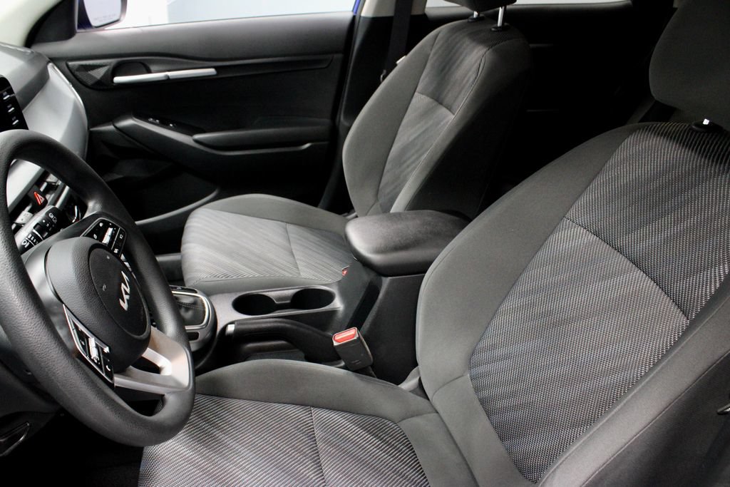 Used 2024 Kia Seltos LX AWD/4WD image 25
