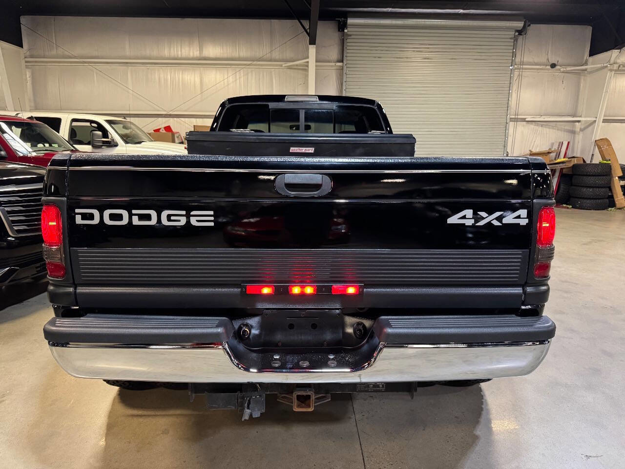 Used 1998 Dodge Ram 3500 Truck SLT LARAMIE 4X4 12V 5.9L CUMMI image 17