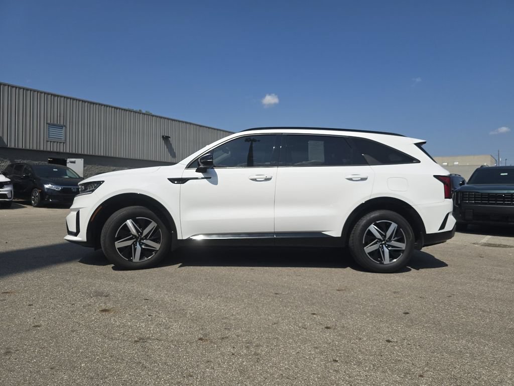 Used 2022 Kia Sorento S w/ Panoramic Sunroof Package FWD image 14