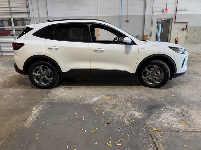 New 2026 Ford Escape ST-Line Select image 6