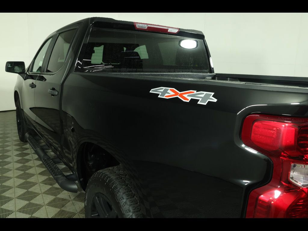Used 2023 Chevrolet Silverado 1500 Custom w/ 2.7L Blackout Package AWD/4WD image 23