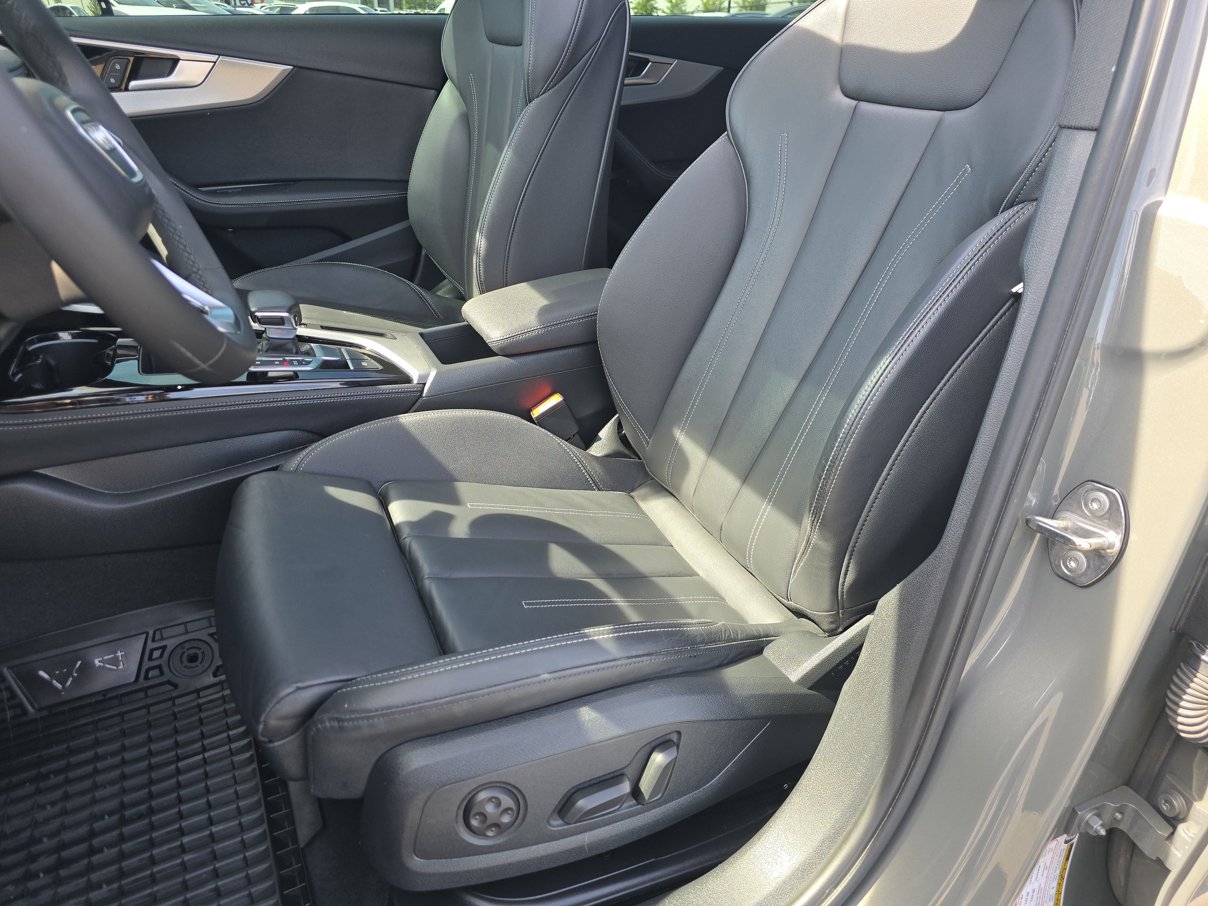 Certified 2023 Audi A4 2.0T Premium Plus AWD/4WD image 22