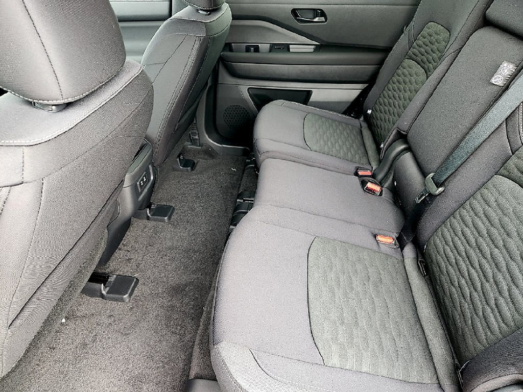 New 2026 Nissan Pathfinder SV FWD image 23
