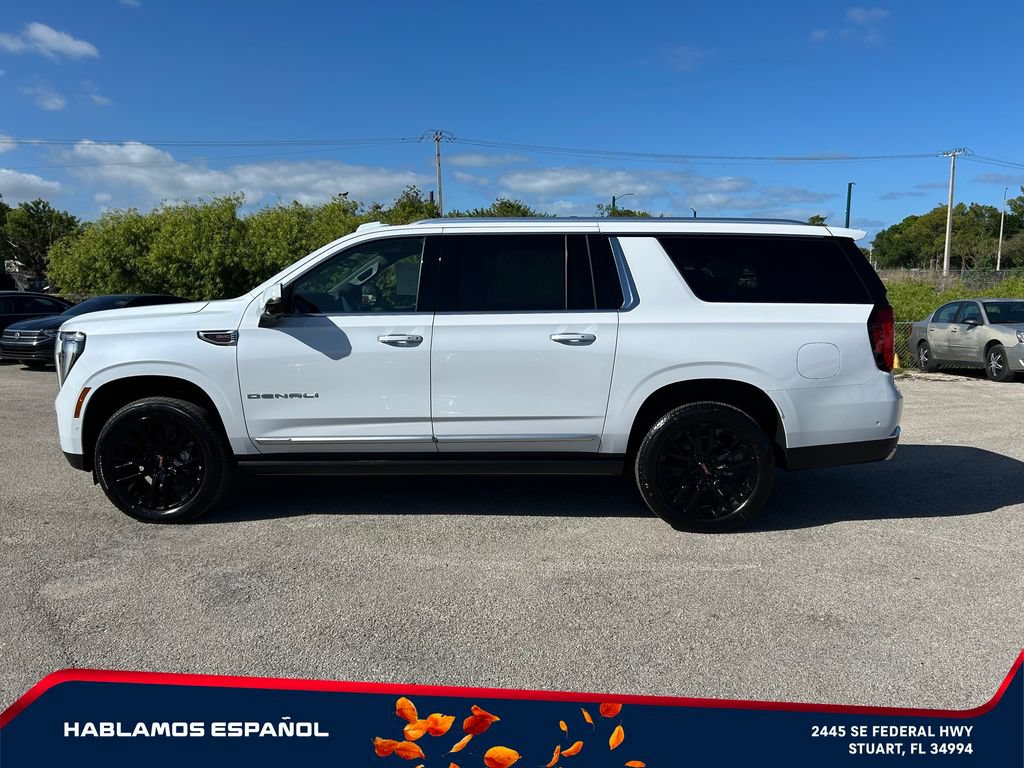 New 2026 GMC Yukon XL Denali w/ Denali Reserve Package AWD/4WD image 8