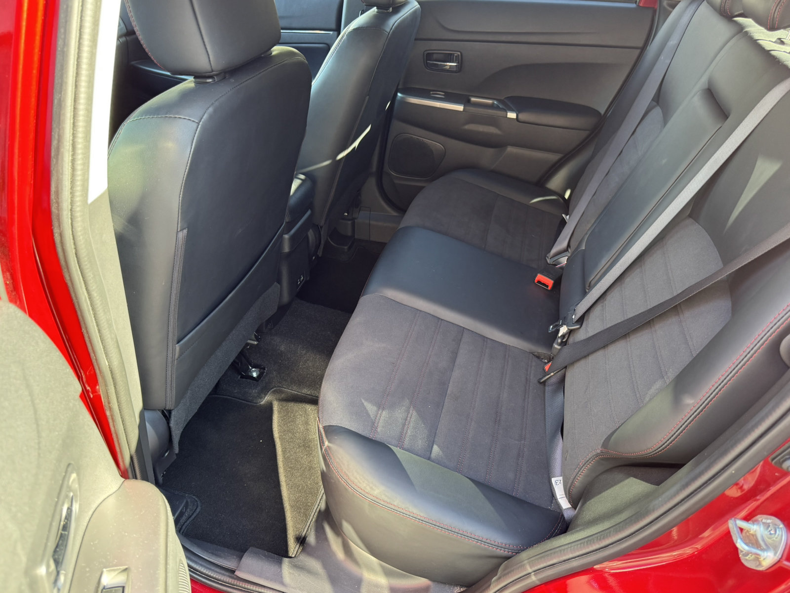 Used 2024 Mitsubishi Outlander Sport SE AWD/4WD image 21