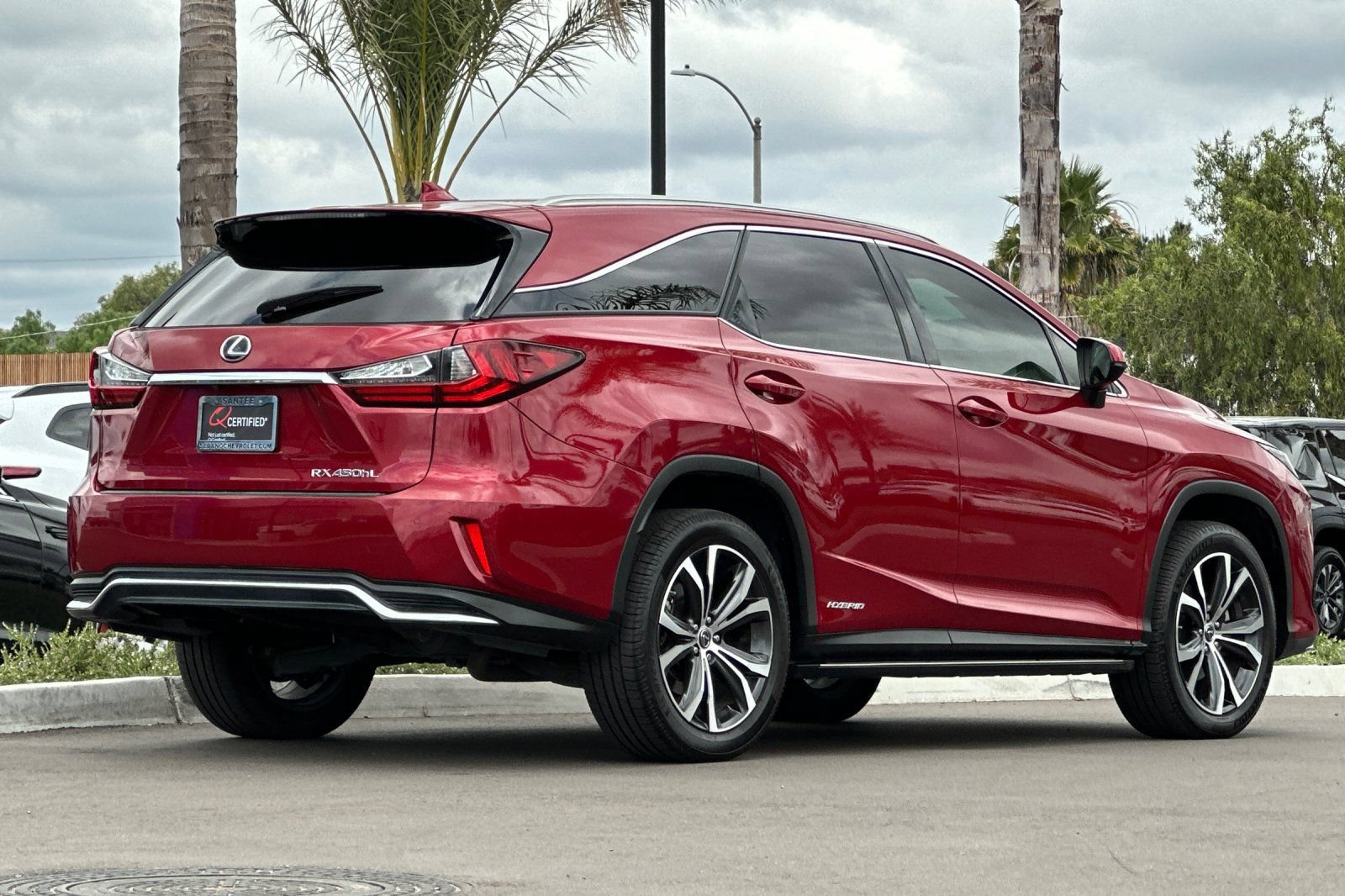 Used 2020 Lexus RX 450hL AWD w/ Premium Package image 4