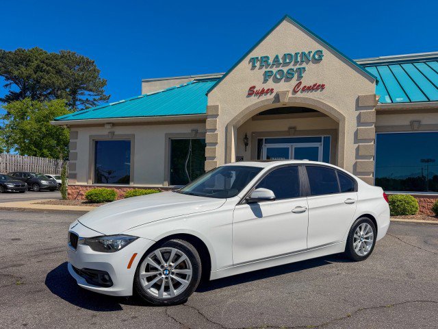 Used 2016 BMW 320i Sedan RWD image 19