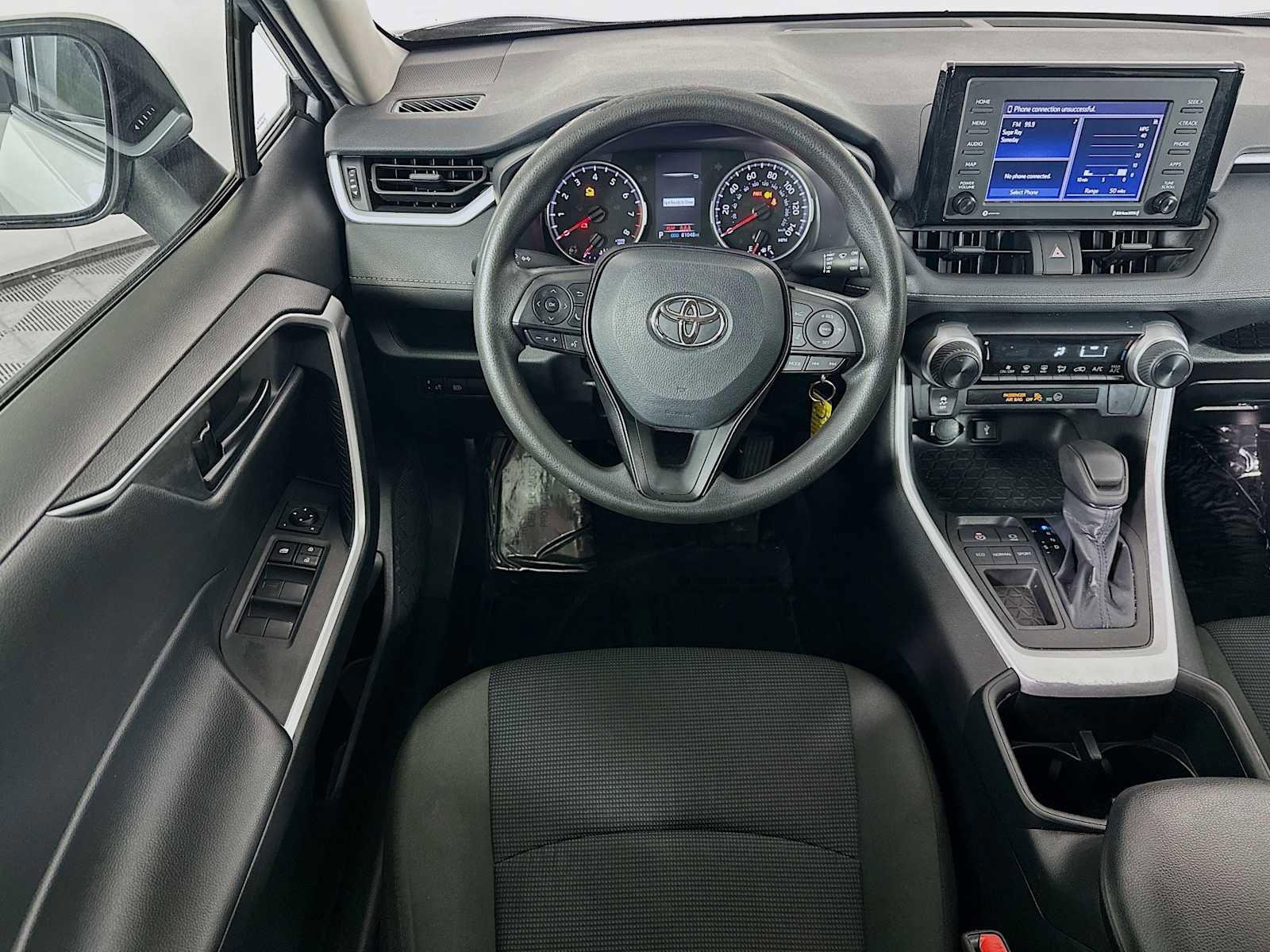 Used 2022 Toyota RAV4 LE w/ Carpet Mat Package (TMS) image 19