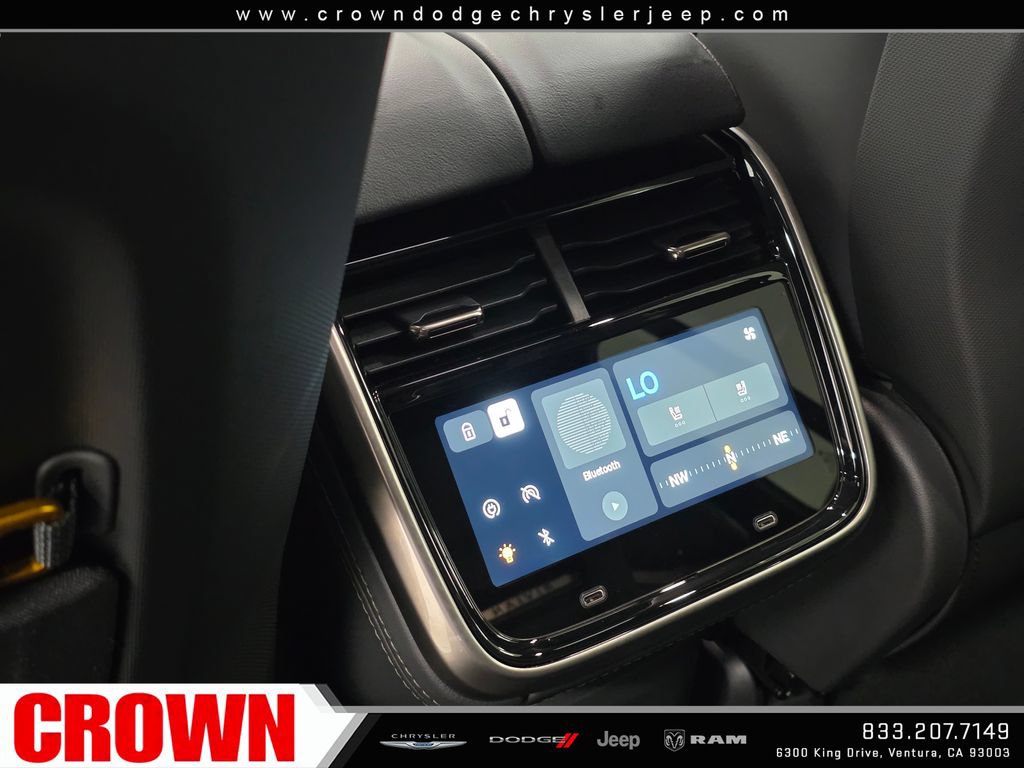 Used 2024 Rivian R1S Adventure AWD/4WD image 22