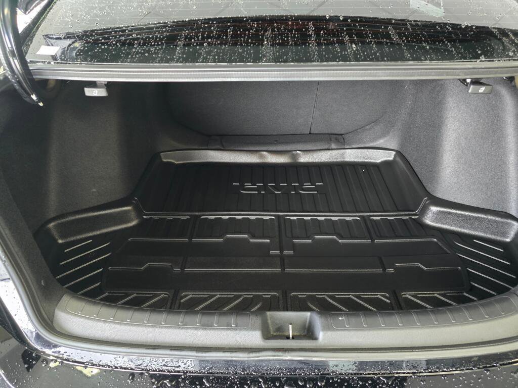 Used 2025 Honda Civic Sport image 16