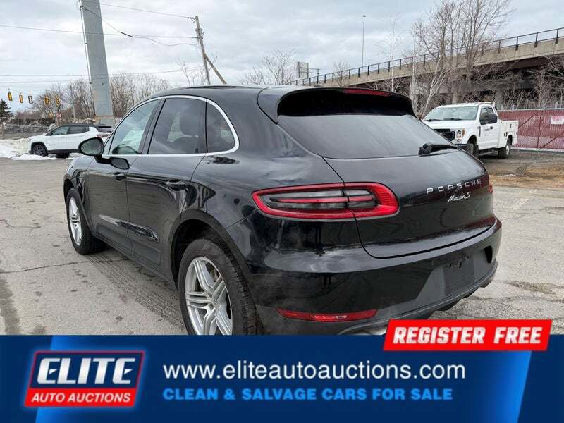 Used 2017 Porsche Macan S AWD/4WD image 6