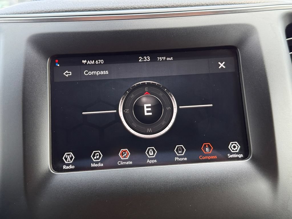 Used 2020 Jeep Cherokee Latitude AWD/4WD image 17