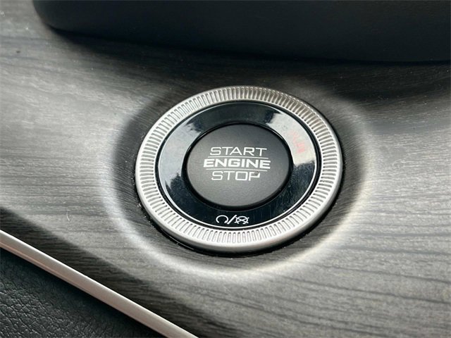 Used 2023 Jeep Grand Cherokee 4WD 4xe image 35